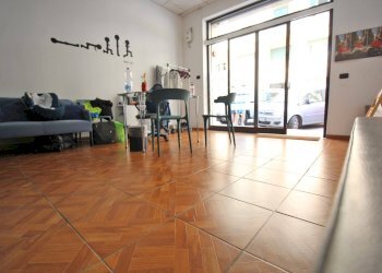 Foto 57 - Locale Commerciale Via Mariano Stabile
 
80, Palermo - foto 56