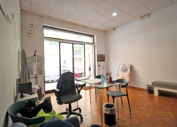 Foto 59 - Locale Commerciale Via Mariano Stabile
 
80, Palermo - foto 58