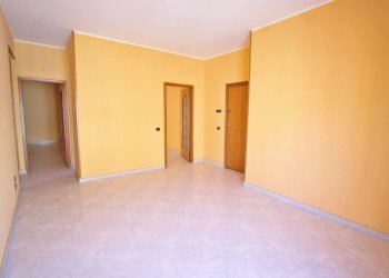 Foto 5 - Quadrilocale via giuseppe fava
 
1, Villabate - foto 5