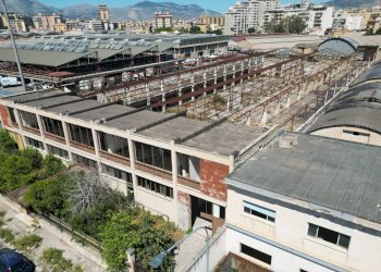 Foto 11 - Capannone Via Ingham
 
23, Palermo - foto 8