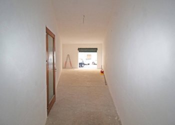 Foto 15 - Box Via Favignana
 
14, Palermo - foto 14