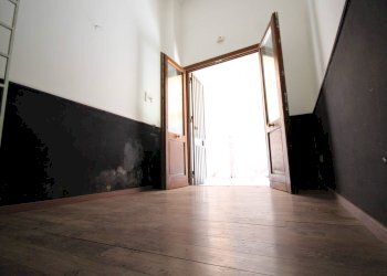 Foto 24 - Locale Commerciale Via Alloro
 
19, Palermo - foto 23