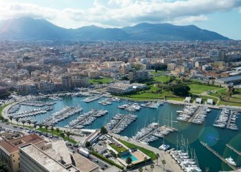 Foto 49 - Locale Commerciale Via Alloro
 
19, Palermo - foto 48