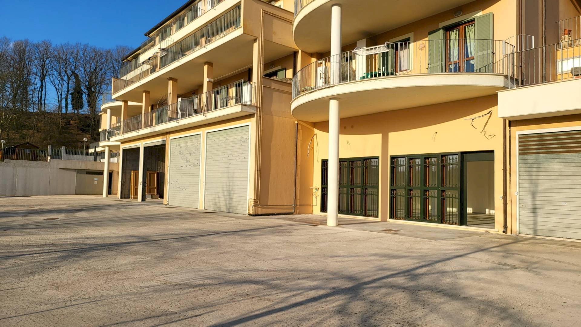 Foto 2 - Commercial Premises Via Casilina
 
433/A, Valmontone - photo 2