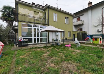 Foto 2 - Villa VIA ISONZO
 
16, Solaro - foto 2