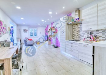 Foto 7 - Villa VIA ISONZO
 
16, Solaro - foto 7