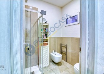 Foto 12 - Villa VIA ISONZO
 
16, Solaro - foto 12