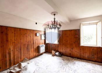 Stanza vuota - Casa indipendente Marcaria - foto 5