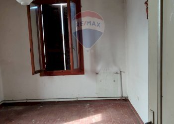 Stanza vuota - Casa indipendente Via Roncobonoldo
 
61, Suzzara - foto 12