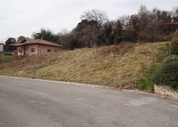 Foto 2 - Terreno edificabile VIA TAMPOGNACCO, Moruzzo - foto 2