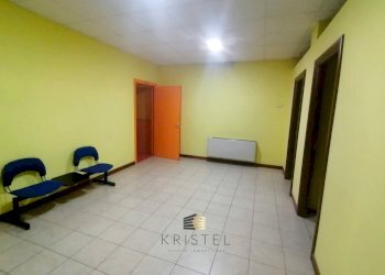 Foto 18 - Locale Commerciale VIALE ANTONELLI
6, Montesilvano - foto 17