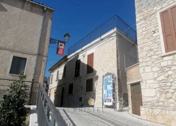 Foto 9 - Rustico VIA DEL MUNICIPIO
 
6 -8 -10, Abbateggio - foto 9