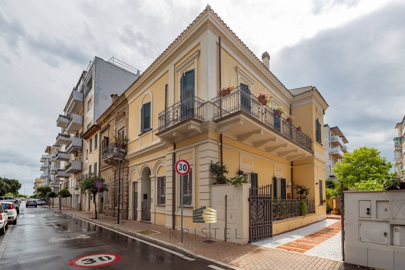 Foto 1 - Villa VIA  MANZONI, Pescara - photo 1