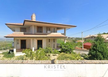 Foto 23 - Villa VIA CROCI
 
14, Casalincontrada - foto 23