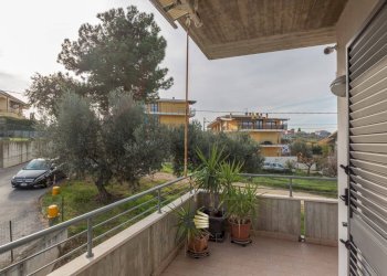 Foto 12 - Casa semi indipendente Strada Vicinale San Michele
 
31, Pescara - foto 12