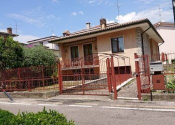 Foto 2 - Casa indipendente Via Giovanni da Verrazzano, Bardolino - foto 2