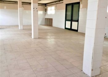 Foto 1 - Locale Commerciale via manzoni, Ponsacco - foto 1