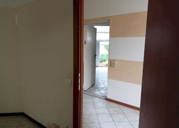 Foto 7 - Locale Commerciale via manzoni, Ponsacco - foto 6