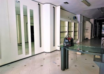 Foto 1 - Locale Commerciale via vittorio veneto, Pontedera - foto 1