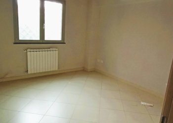 Foto 3 - Ufficio via fermi
 
2, Ponsacco - foto 3