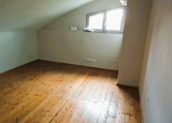 Foto 8 - Ufficio via fermi
 
2, Ponsacco - foto 8