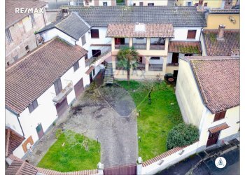 Casa all\'aperto - Casa indipendente piazza Santi Astanzio e Antoniano
 
3, Torrevecchia Pia - foto 7