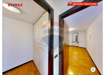 Hall / corridoio - Casa indipendente piazza Santi Astanzio e Antoniano
 
3, Torrevecchia Pia - foto 57