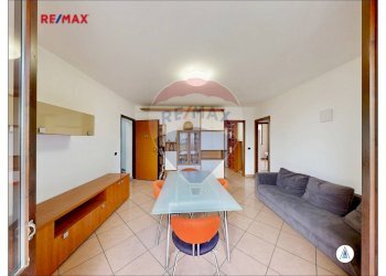 Sala da pranzo - Three-room apartment VIA ALBERT EINSTEIN
 
17, Villanterio - photo 9
