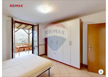 Camera / camera da letto - Three-room apartment VIA ALBERT EINSTEIN
 
17, Villanterio - photo 16