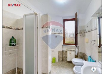 Bagno - Three-room apartment VIA ALBERT EINSTEIN
 
17, Villanterio - photo 20