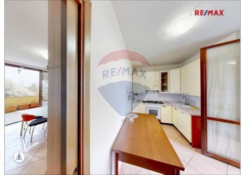 Cucina - Three-room apartment VIA ALBERT EINSTEIN
 
17, Villanterio - photo 26