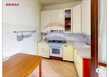 Cucina - Three-room apartment VIA ALBERT EINSTEIN
 
17, Villanterio - photo 29