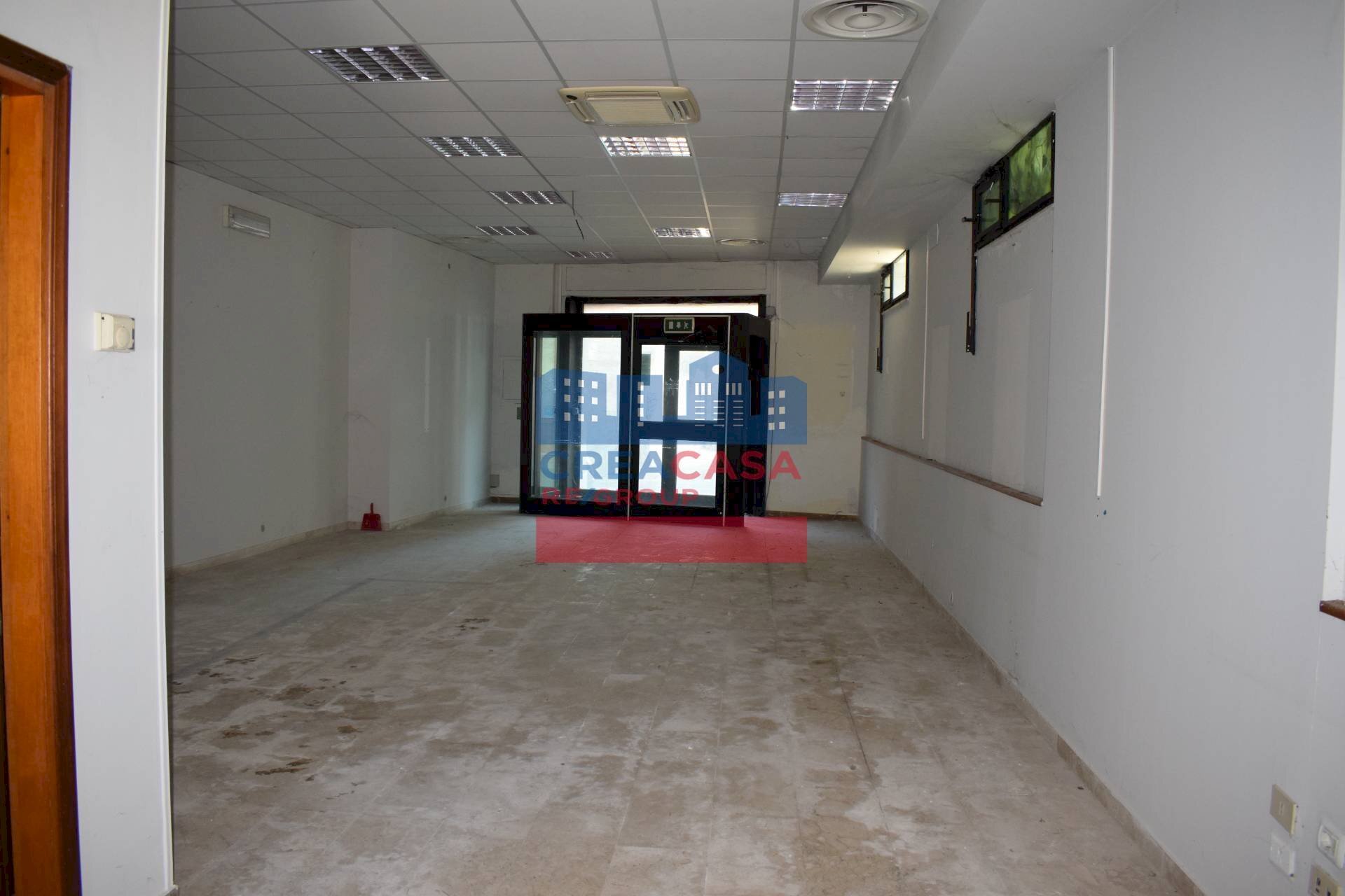 Foto 1 - Locale Commerciale via Garibaldi, Calatabiano - foto 1