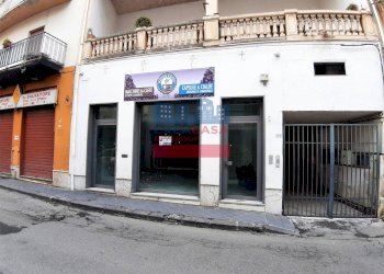 Foto 17 - Locale Commerciale Via Naxos, Giardini-Naxos - foto 17