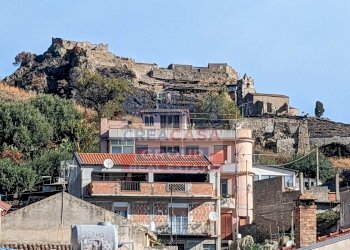 Foto 2 - Stabile - Palazzo via Pietro Ruffo, Calatabiano - foto 2