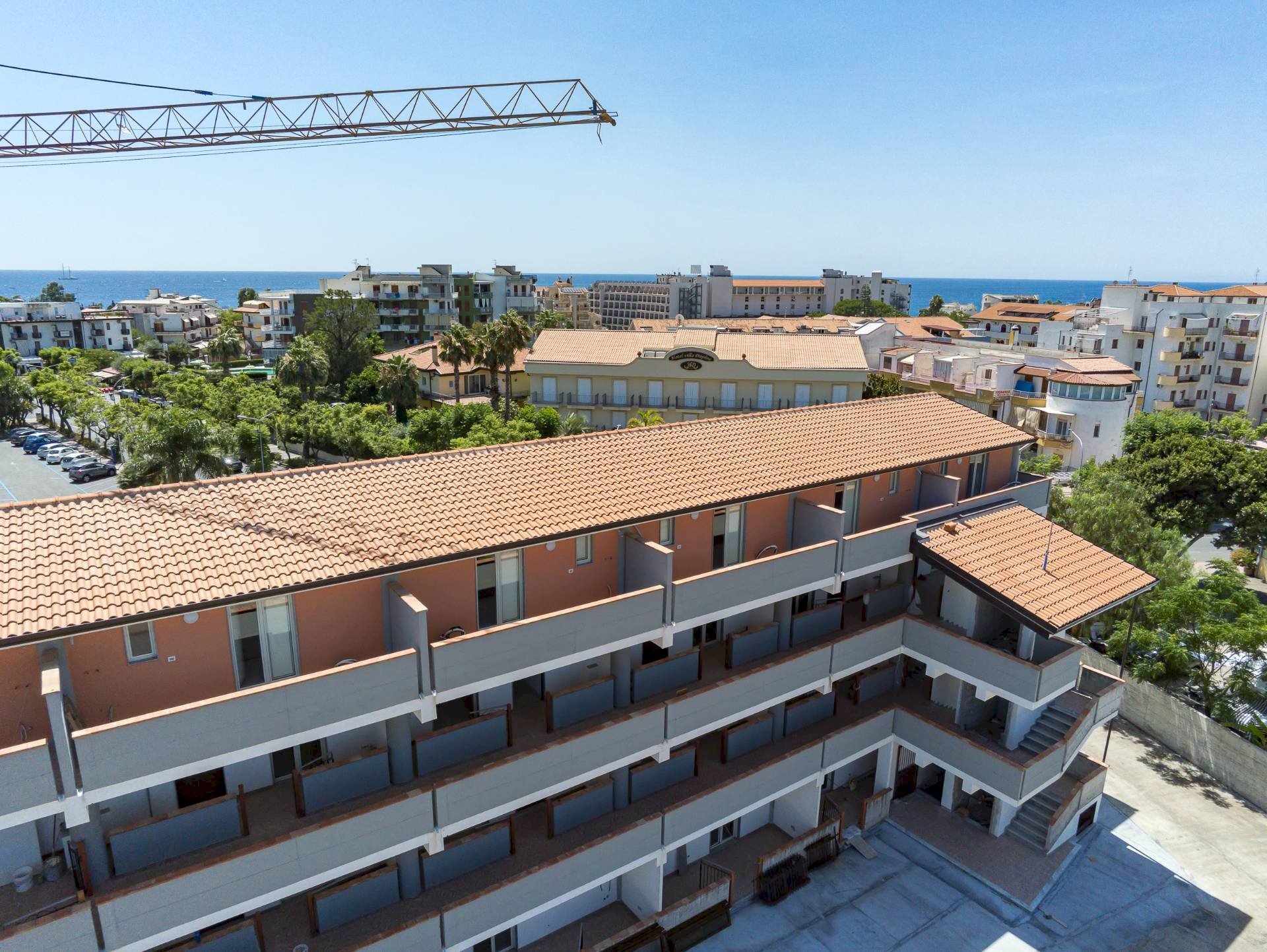 Foto 4 - Locale Commerciale Via Dionisio, Giardini-Naxos - foto 3