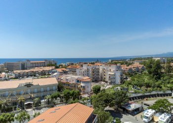 Foto 3 - Locale Commerciale Via Dionisio, Giardini-Naxos - foto 2