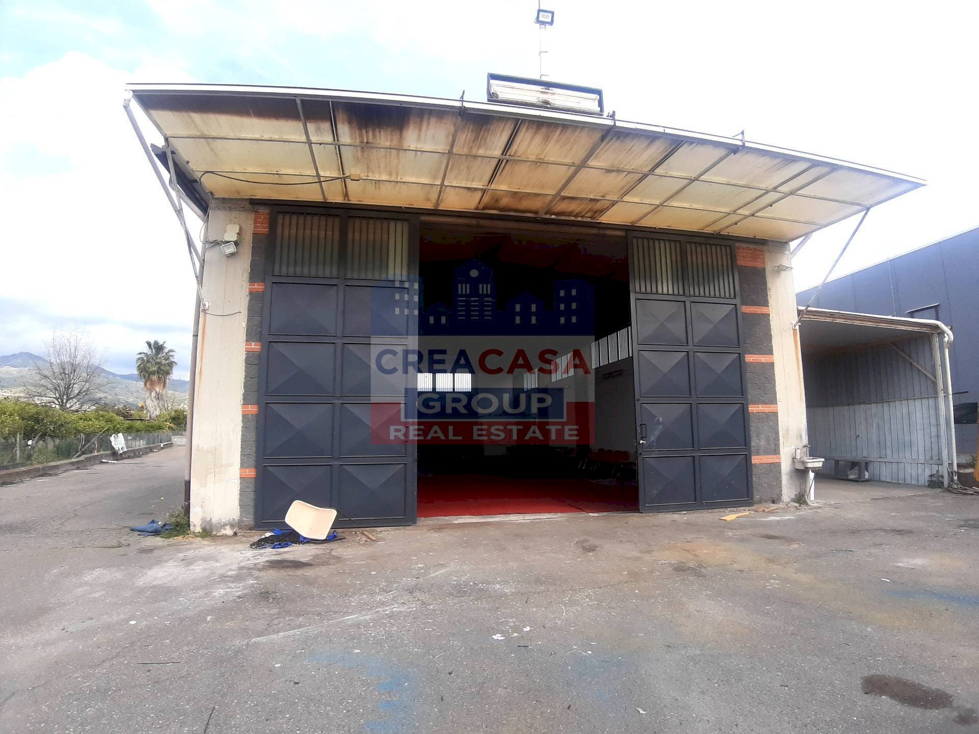 Foto 2 - Capannone Strada Statale 114 Orientale Sicula, Calatabiano - foto 2