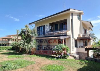 Foto 1 - Villa VIA TROPEA, Aci Sant'Antonio - foto 1