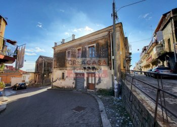 Foto 1 - Stabile - Palazzo Via mangani soprani, Piedimonte Etneo - foto 1