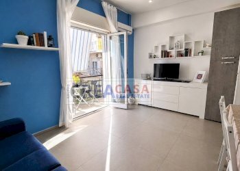 Foto 3 - Three-room apartment Via schisò, Giardini-Naxos - photo 3