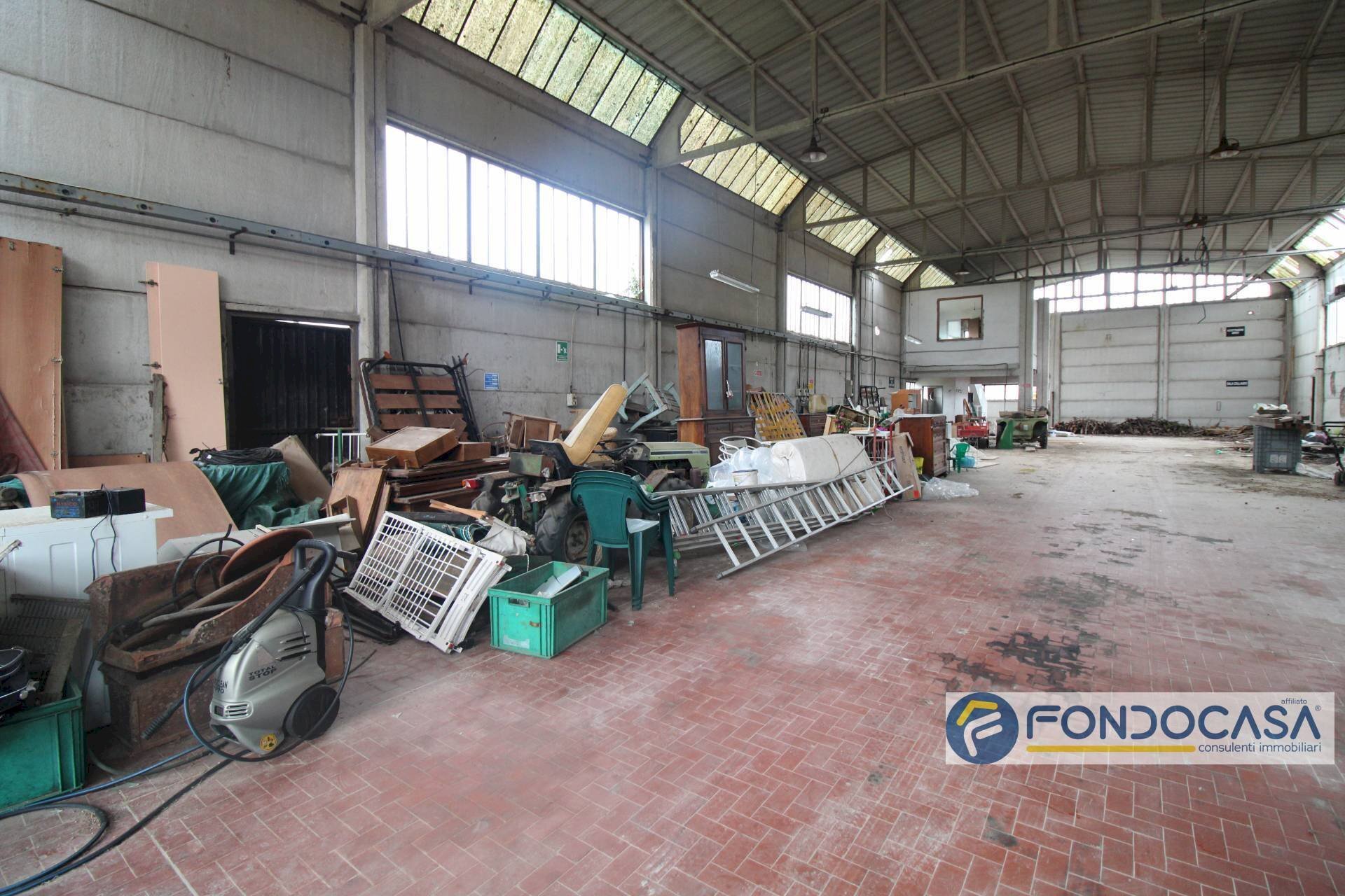 Foto 3 - Capannone Via Del Renaio, Buti - foto 3