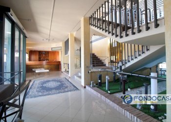 Foto 3 - Locale Commerciale Via Del Tiglio, Calcinaia - foto 3