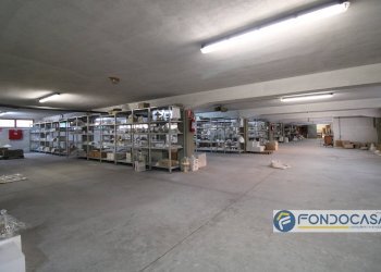 Foto 24 - Locale Commerciale Via Del Tiglio, Calcinaia - foto 24