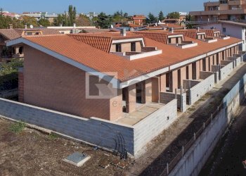 Foto 17 - Villa Via Napoli
 
27, Ciampino - foto 17