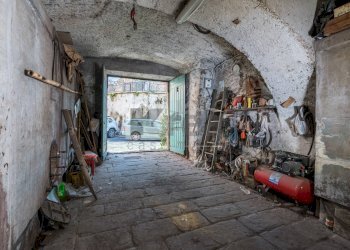 Foto 8 - Magazzino Piazza Giuseppe Garibaldi
 
24, Marino - foto 8