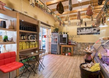 Foto 4 - Locale Commerciale Via San Francesco D'Assisi
 
60, Ciampino - foto 4