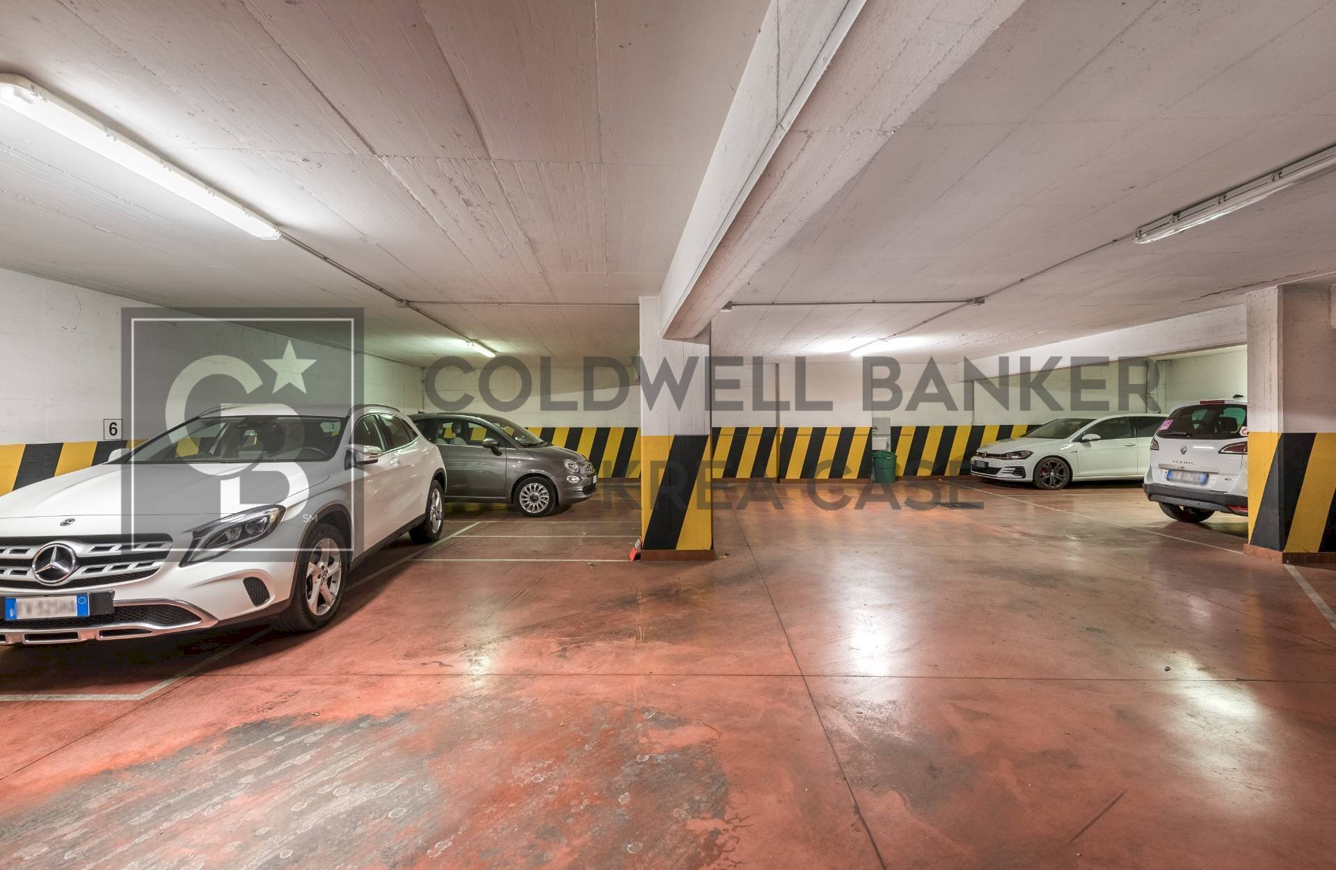 Foto 2 - Box Via Duca degli Abruzzi
 
19, Monte Porzio Catone - foto 2