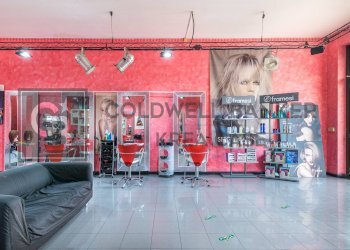 Foto 5 - Negozio Via Belfast
 
5, Ciampino - foto 5