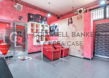 Foto 10 - Negozio Via Belfast
 
5, Ciampino - foto 10